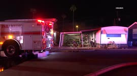 US, Phoenix: Mesa Alma School Road Mobile Home Fire