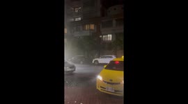 Taxi driver battles through Typhoon Danas in Taiwan