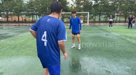 Football feint fails to score in Shandong, China
