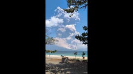 Indonesia's Mount Lewotobi Laki Laki volcano erupts twice, cancelling nearby flights