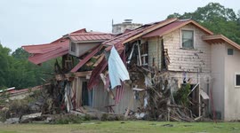 US: Texas flood death toll rises to 104 as search efforts continue
