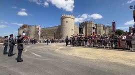 Emmanuel Macron welcomed by King Charles III in Windsor