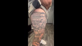 Tattoo artist shows off client's 'Only Fools and Horses' themed leg sleeve