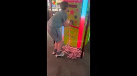 Broken Arcade Machine Keeps Counting Same Ticket