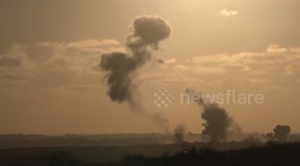Israeli offensive hits border area in Sderot near Gaza Strip (2)