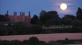 Stunning almost full Buck Moon rises in Kent, UK