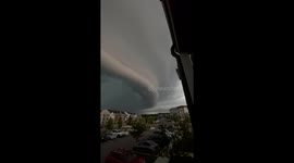 Huge shelf cloud barrels over Bowie, MD. Bowie, MD is in close proximity to Washington, DC
