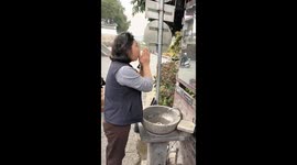 A Hilarious Sink Fiasco