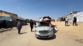 Israeli army destroys tents, graves in Khan Younis city of Gaza