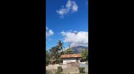 Indonesia: Mount Lewotobi Erupts Again in East Flores