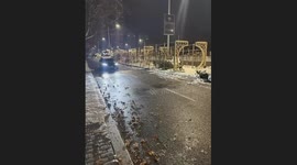 Snow Slides from Car Roof