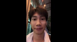Barber Cuts the Hair Too Flat