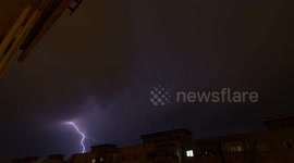 Newsflare Edit - Amazing lightning storm timelapse above Bucharest