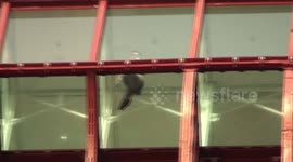 Scary window cleaning job