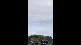huge brush fire in hawaii on Oahu | 2 helicopters trying to extinguish fire | multiple fire trucks sighted in area