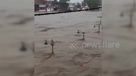 India: Severe Flooding Hits Chitrakoot After Torrential Rainfall
