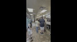 South Georgia couple exchanges vows at Waffle House in viral TikTok video