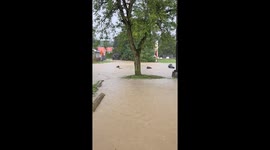 US: Heavy Rain in Newark Valley, NY Leads to Flash Flooding
