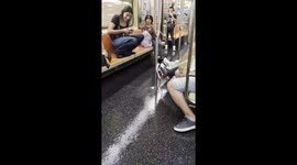 US: Floodwaters Inundate NYC Subway Stations After Torrential Rain 3