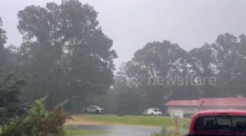 Afternoon thunderstorm brings heavy rain and thunder in Hueytown, Alabama, USA