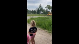 Family’s water balloon surprise for last day of school goes viral on TikTok