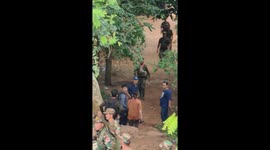 Thai soldiers break up clashes with Cambodians at disputed temple site