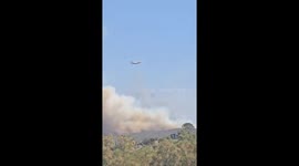 Firefighting plane battles Dale Fire near Aguanga, California, USA