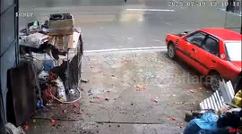 Boulder from landslide crushes home, car, and tied dog in Baguio, Philippines