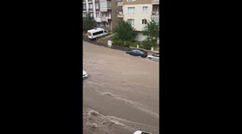 Heavy rain causes severe street flooding in Keçiören, Turkey