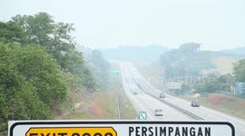 Malaysia: Haze from forest fires in several areas of Riau, Indonesia is now moving towards Malaysia