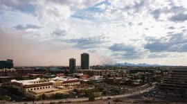 US: Intense Dust Storm Sweeps Through Phoenix During Dry Monsoon Season