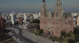 Argentine artist completes mural of Pope Francis in Buenos Aires