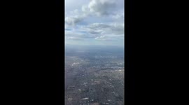 Flight enters massive haboob during landing in Phoenix, Arizona, USA