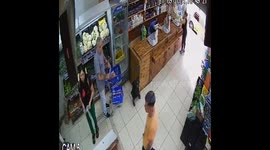 Cabinet suddenly collapses on worker inside store in in Vicente López, Buenos Aires, Argentina