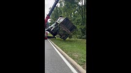Truck Loses Brakes, Avoids Collision on Mayfield Road