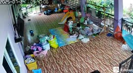 Young sisters carry toddler out of house as airstrikes hit Thailand