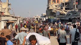 World Food Program distributes flour to famine-stricken families in Khan Younis