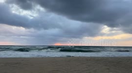 Timelapse captures sunrise in Nags Head, North Carolina, USA