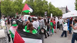 Protestors gather in Paris to denounce 'genocide', 'organized famine' in Gaza