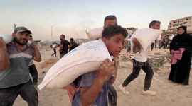 At least 4 Palestinians killed as Israeli forces target aid seekers in Gaza (2)