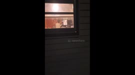 Twin gives unexpected casual reaction to surprise visit in Randlett, Oklahoma