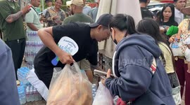 Cambodia: Cambodian locals send aid as border tensions with Thailand continue