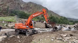 Heavy rains kill 13 in northwest Pakistan, more downpours expected