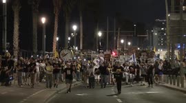 Israelis protest in Tel Aviv, demanding Gaza cease-fire, return of hostages