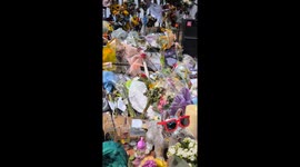 Fans gather to pay tribute to Ozzy Osbourne