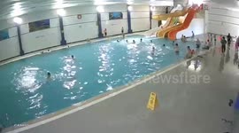 MOMENT - 10-year-old rescued with CPR after nearly drowning in pool