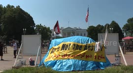 ‘Let the food trucks in’: Protesters outside White House call on Israel to end Gaza blockade