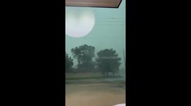 US: Tornado Sirens Blare as Tornado-Producing Storms Sweep Through Minnesota