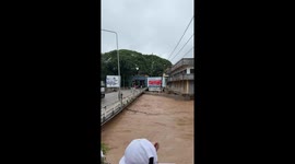 Thailand: Sai River Overflows After Heavy Rain, Triggers Flooding in Mae Sai