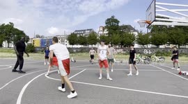 Germany: NBA Superstar O'Neal surprises locals by joining street basketball in Cologne